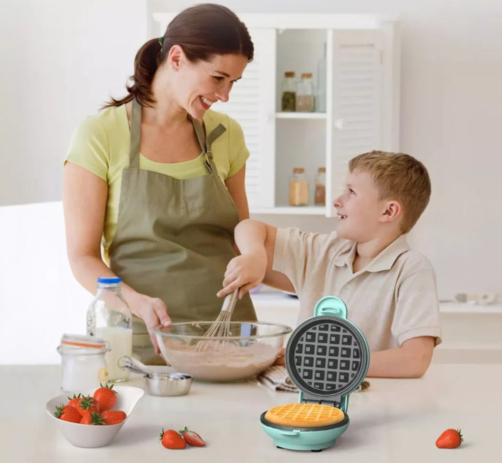 Mini Wafflera antiadherente de 4 pulgadas Crownful