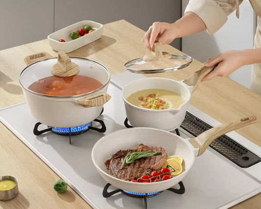 Juego de ollas, sartenes y utensilios antiadherentes